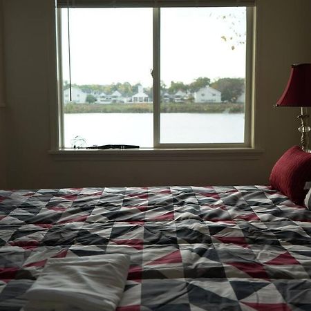 Queen Bed Beautiful Sunset W River View Fast Wifi Daire Troy Dış mekan fotoğraf
